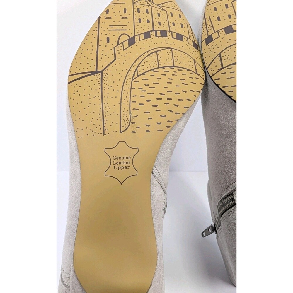 Bella Vita Faraday Women's 7M Ankle Bootie Brand New in Box - Picture 5 of 12
